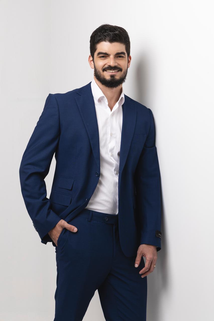 Dr. Iago Magalhães, especialista em implantodontia